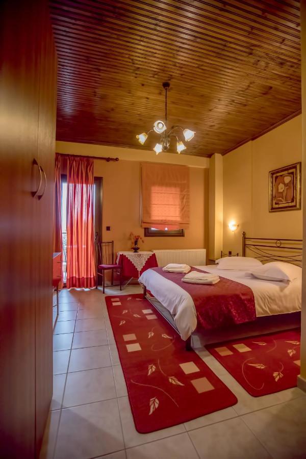 Kynthia Guesthouse 尼奥楚里翁 外观 照片